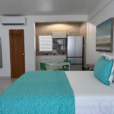 Posada Centric Studio Isla Verde ซานฮวน ภายนอก รูปภาพ