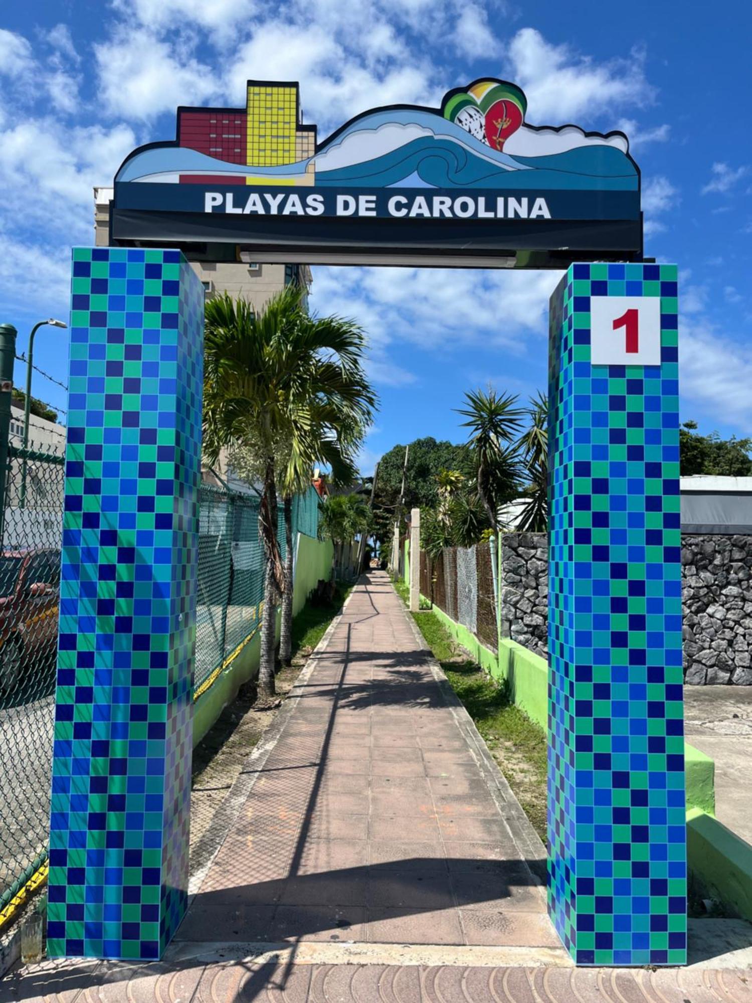 Posada Centric Studio Isla Verde ซานฮวน ภายนอก รูปภาพ